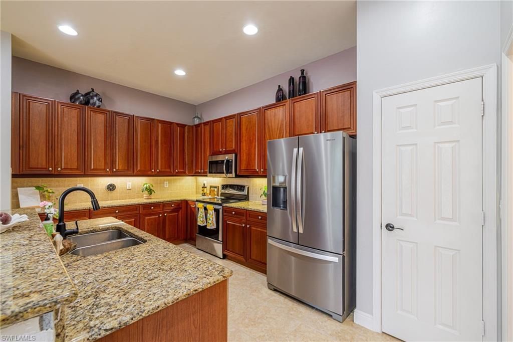 5643 Kensington Loop, Fort Myers, FL 33912 Photo