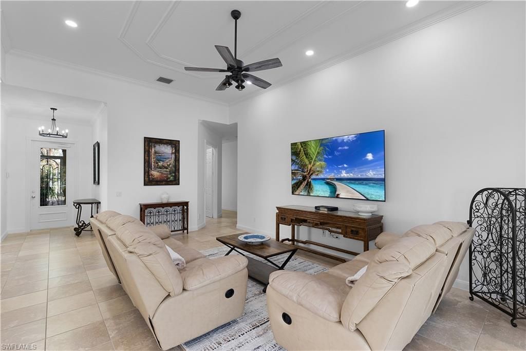 7983 Valentina Ct, Naples, FL 34114 Photo