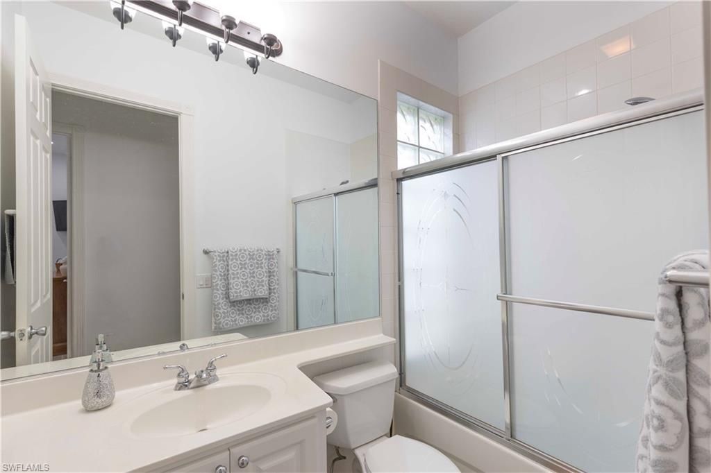 7983 Valentina Ct, Naples, FL 34114 Photo