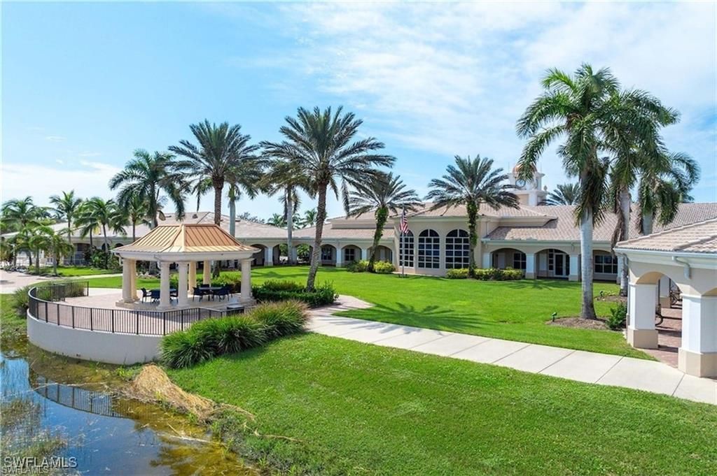 7983 Valentina Ct, Naples, FL 34114 Photo