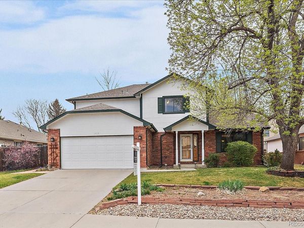 2428 Maplewood Circle W, Longmont, CO 80503