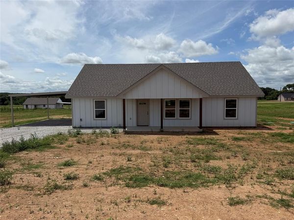 312 Myers Drive, Springtown, TX 76082