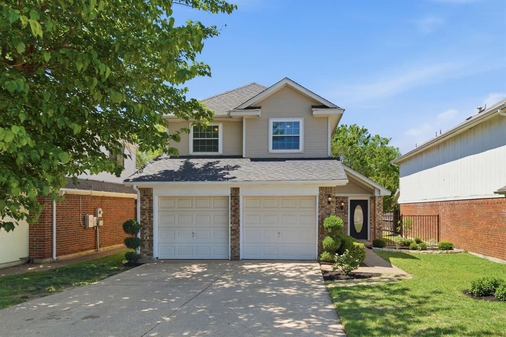 910 S Old Orchard Lane, Lewisville, TX 75067 Main Photo