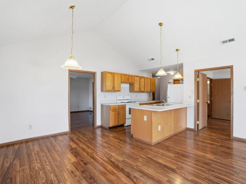 5610 Columbard Way, Unit 10, Columbus, OH 43230 Photo 11