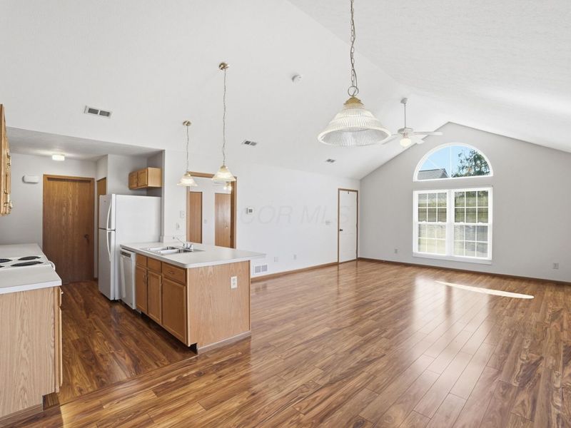 5610 Columbard Way, Unit 10, Columbus, OH 43230 Photo 12