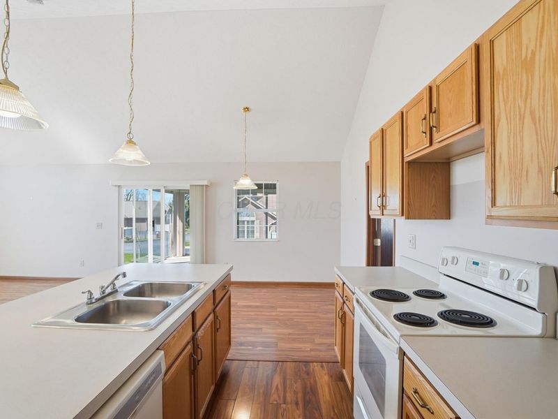 5610 Columbard Way, Unit 10, Columbus, OH 43230 Photo 17