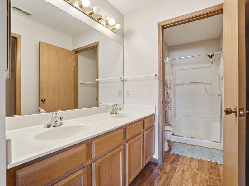 5610 Columbard Way, Unit 10, Columbus, OH 43230 Photo 21