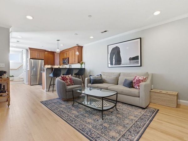 362 Bunker Hill St, Unit 3, Boston, MA 02129