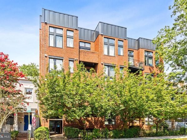 245 15TH STREET SE, Unit 105, WASHINGTON, DC 20003