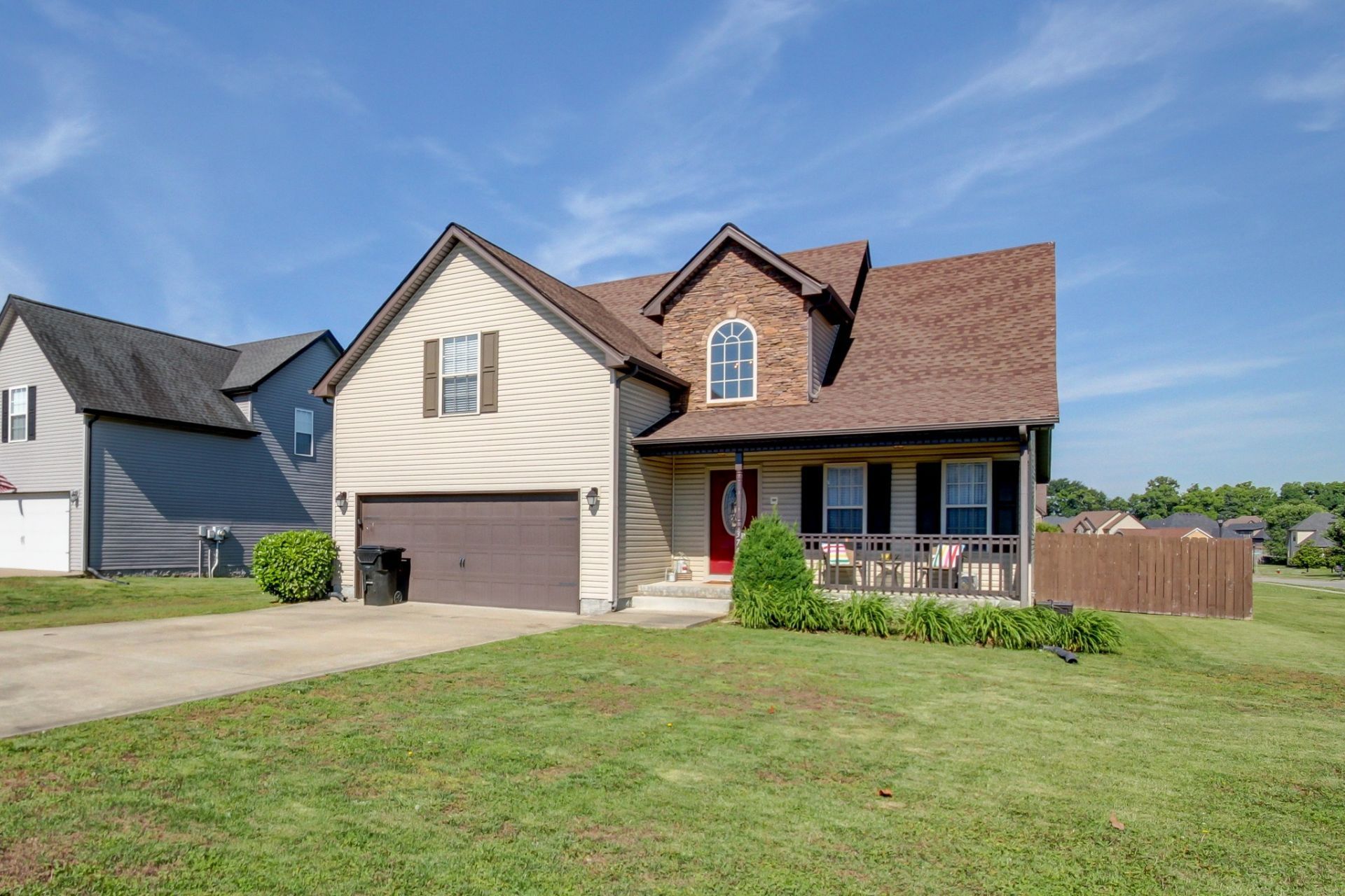 3746 Suiter Rd, Clarksville, TN 37040 Main Photo