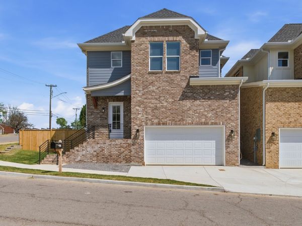 2314 18th Ave N, Nashville, TN 37208