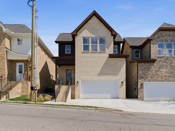 2310 18th Ave N, Nashville, TN 37208