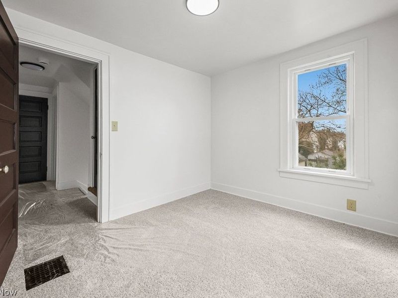 370 Cypress Avenue , Akron, OH 44301 Photo 15