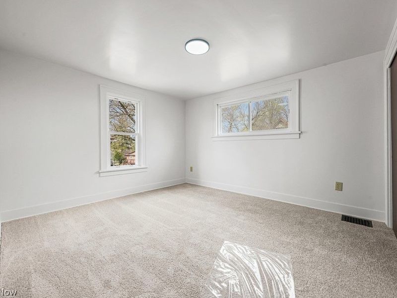 370 Cypress Avenue , Akron, OH 44301 Photo 16