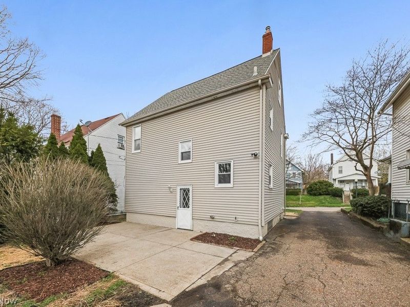 370 Cypress Avenue , Akron, OH 44301 Photo 35