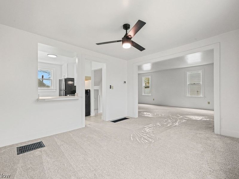 370 Cypress Avenue , Akron, OH 44301 Photo 7