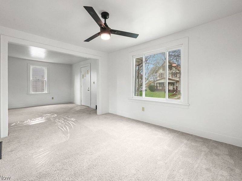 370 Cypress Avenue , Akron, OH 44301 Photo 8