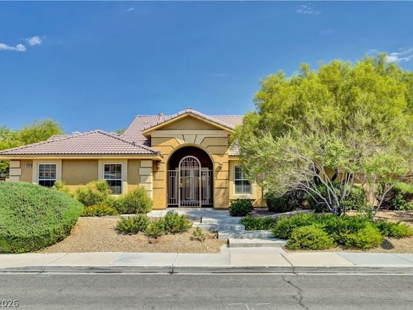 6288 Fisher Avenue, Las Vegas, NV 89130
