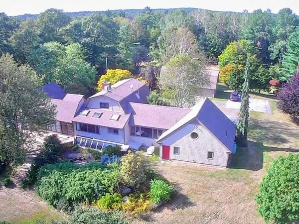 12 S Bow Road, Bow, NH 03304