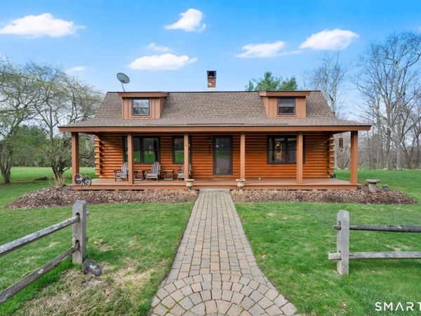 260 West , Hebron, CT 06248