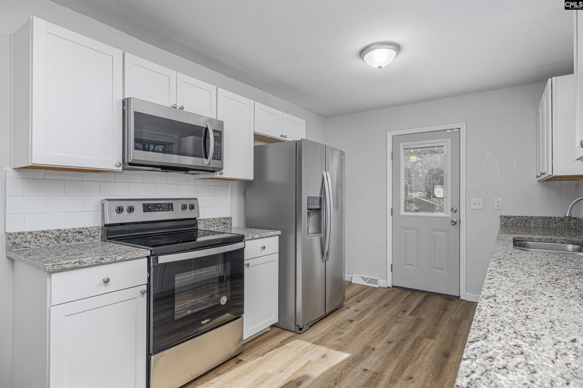 2350 Center Street Photo 10