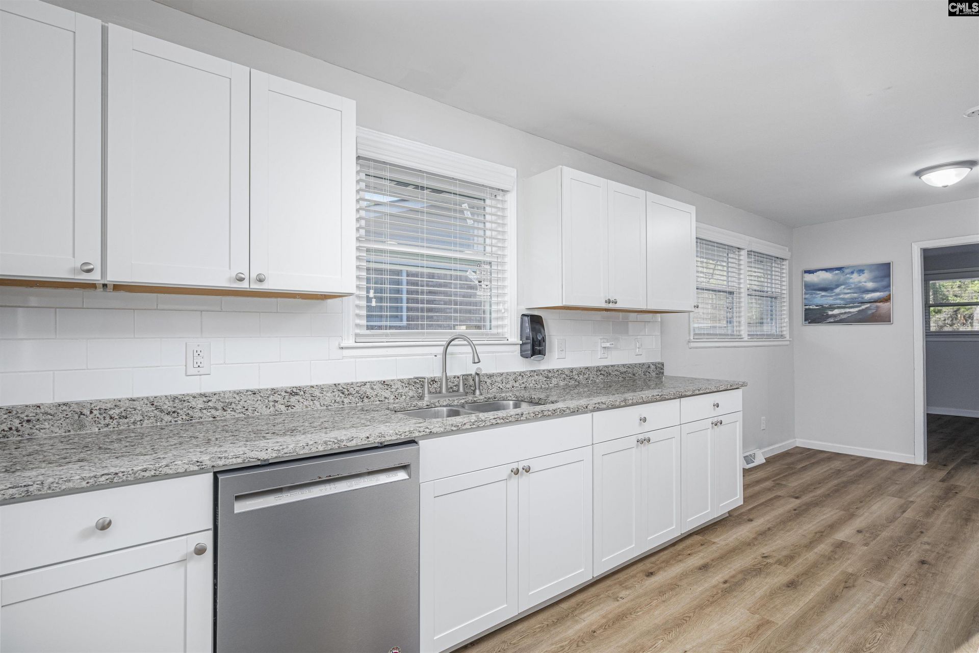 2350 Center Street Photo 12