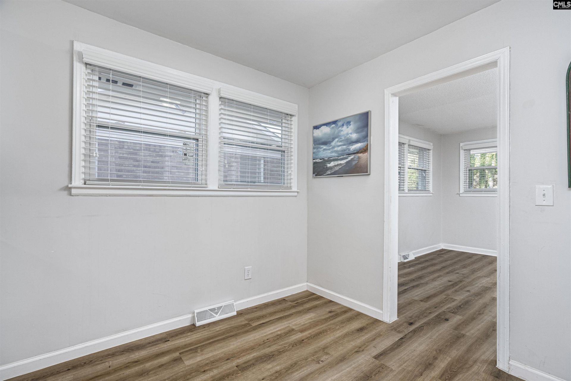 2350 Center Street Photo 13