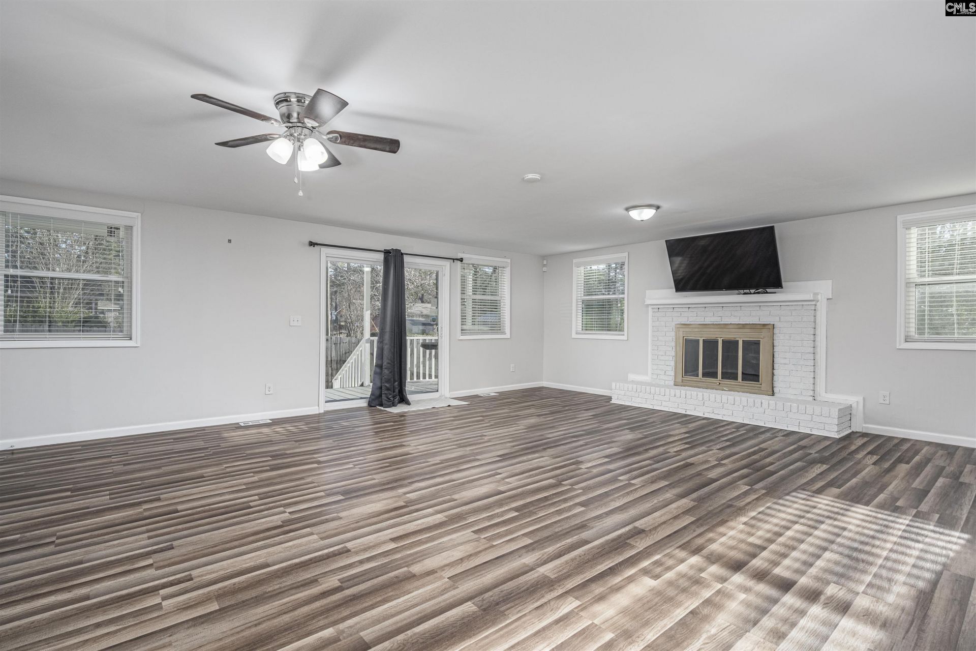 2350 Center Street Photo 16