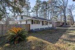 2350 Center Street photo 4