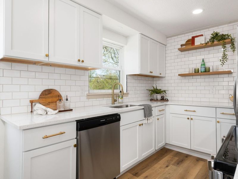 3543 Norwood Street, Columbus, OH 43224 Photo 8