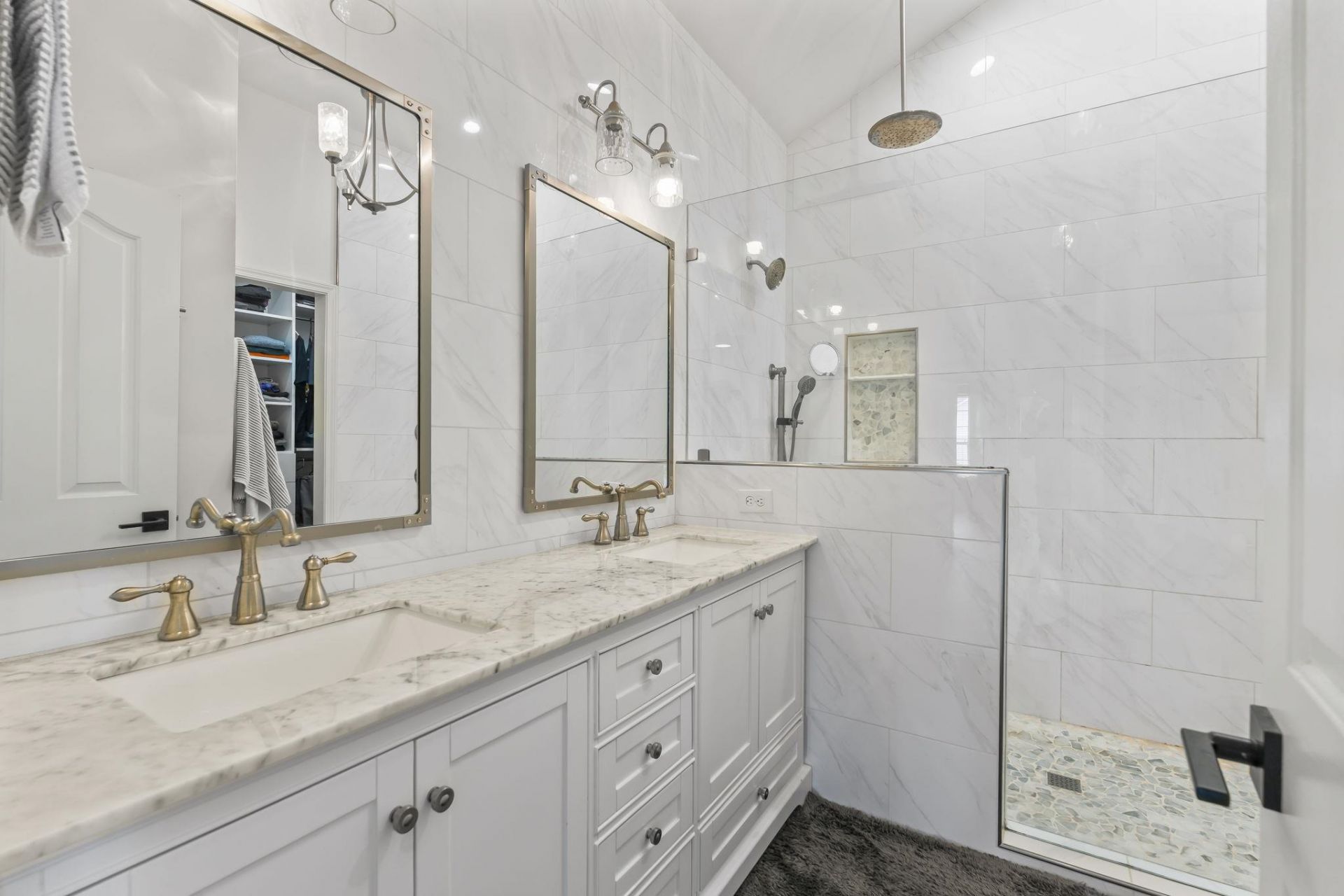 2916 Midiron Ct. Photo 12