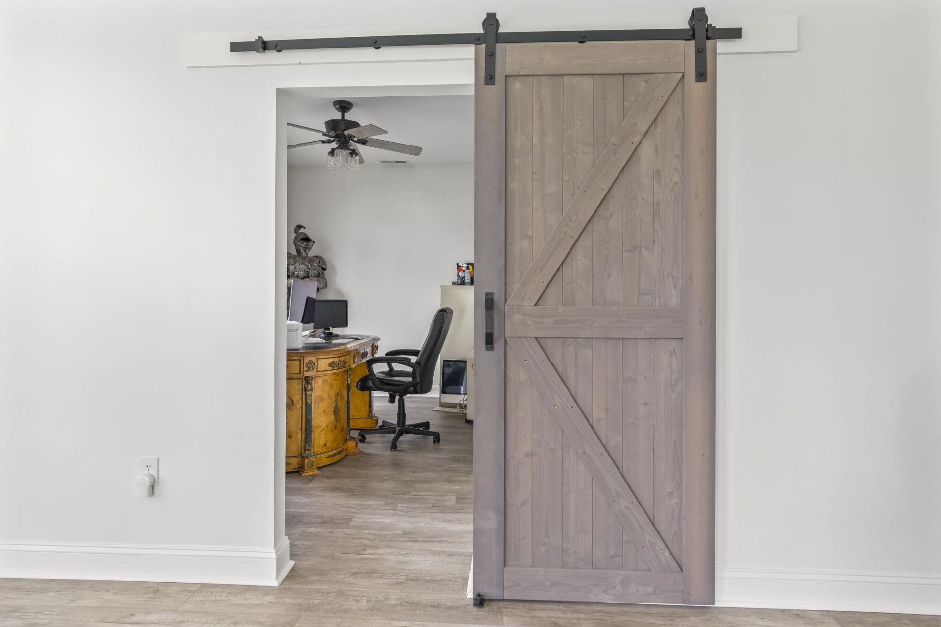 2916 Midiron Ct. Photo 26