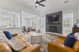 2916 Midiron Ct. photo 4