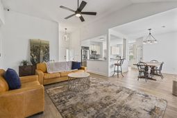 2916 Midiron Ct. photo 4