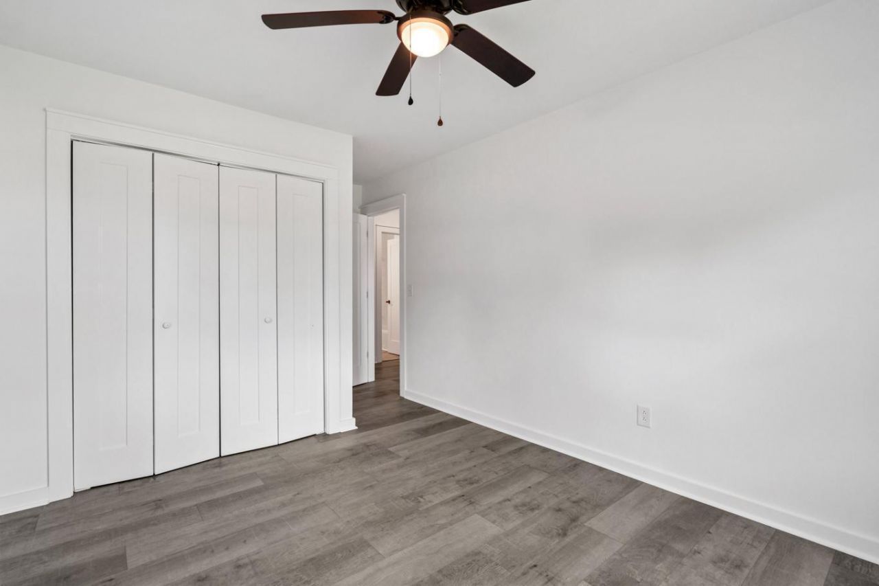 2219 N Dallerton Circle Photo 15