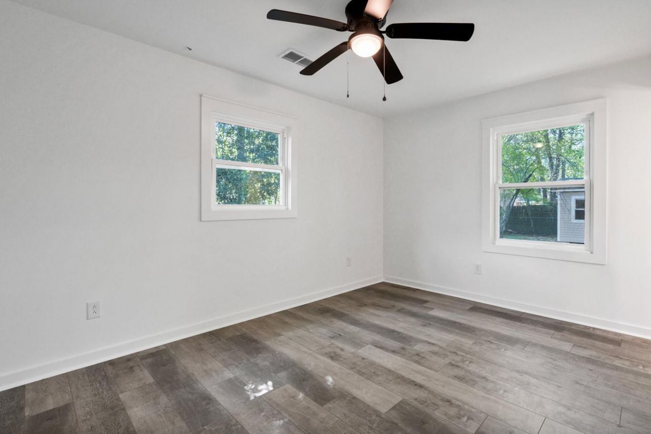 2219 N Dallerton Circle Photo 19