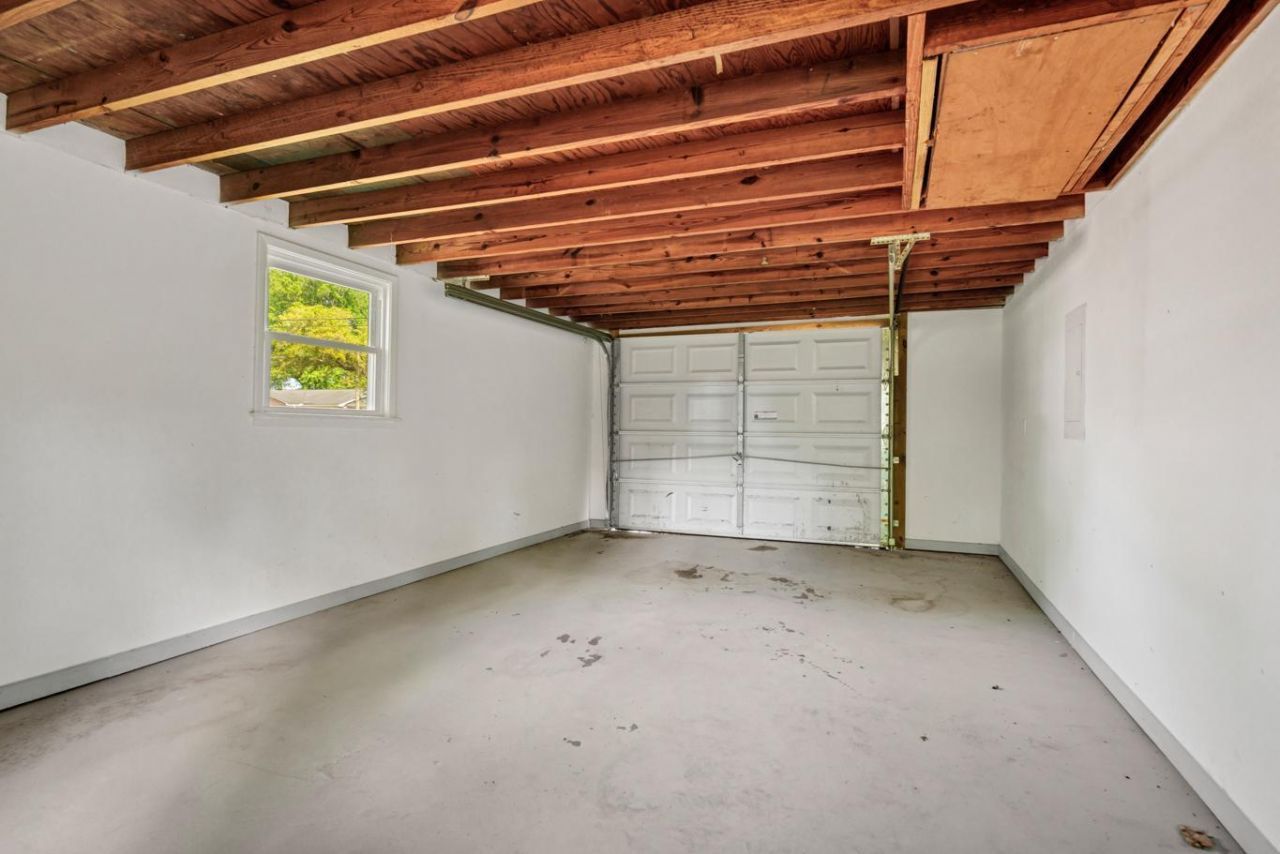 2219 N Dallerton Circle Photo 25