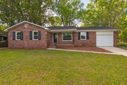 2219 N Dallerton Circle photo 4