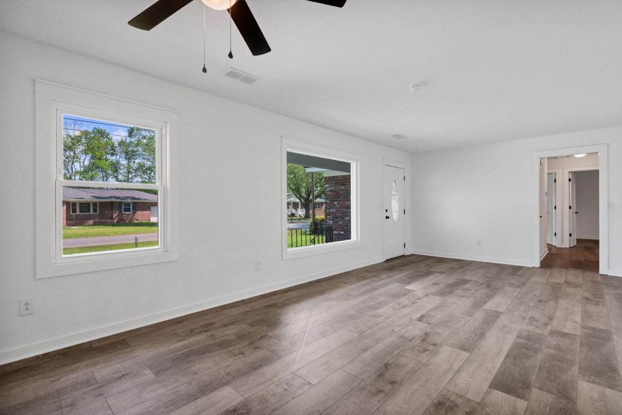 2219 N Dallerton Circle Photo 30