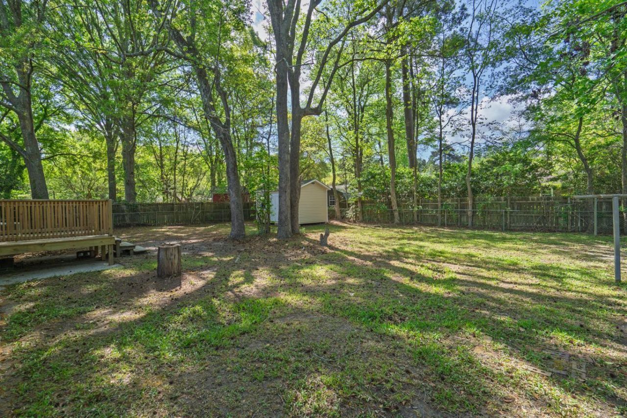 2219 N Dallerton Circle Photo 36