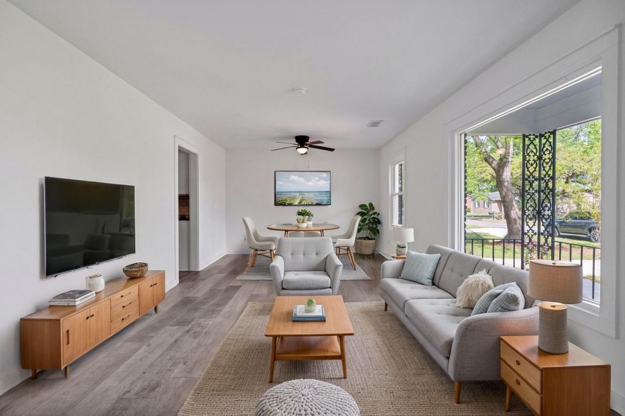 2219 N Dallerton Circle Photo 7