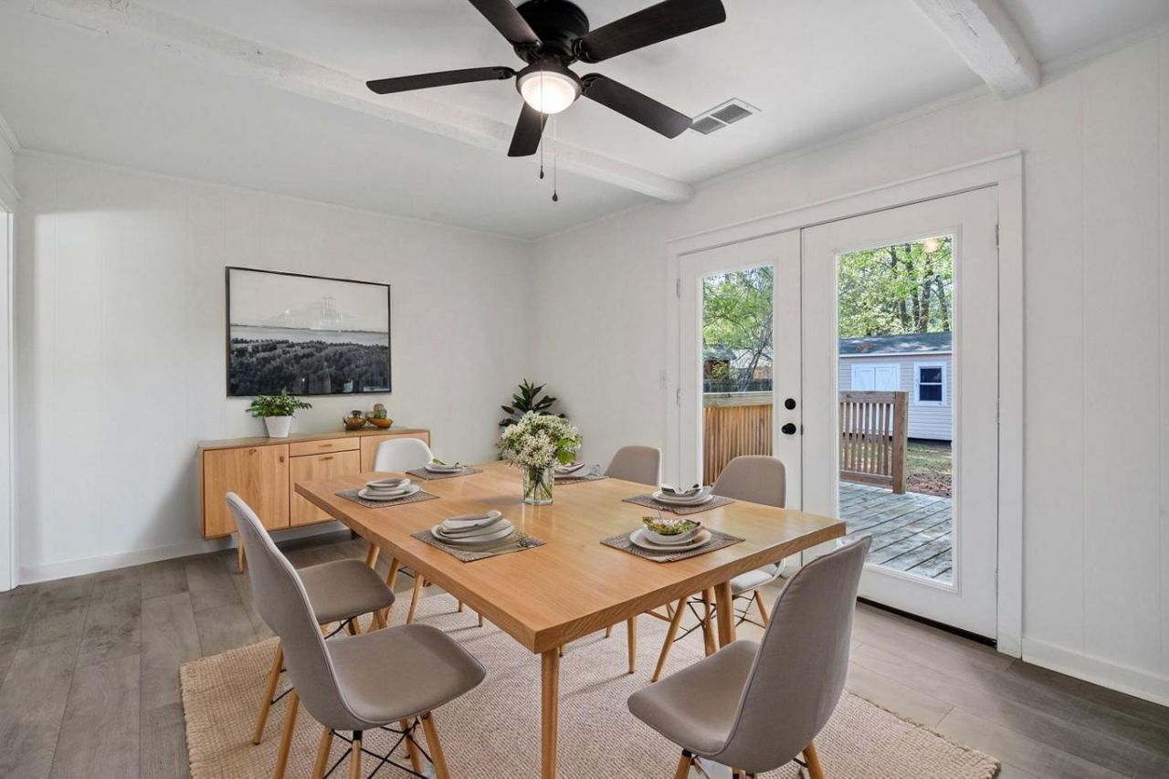 2219 N Dallerton Circle Photo 8