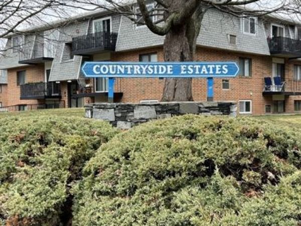 176 Maple Ave, Unit 2-35, Rutland, MA 01543