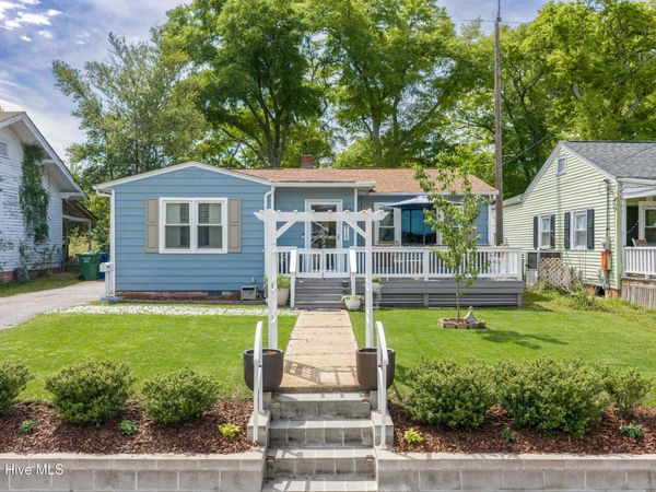 2054 Washington Street, Wilmington, NC 28401