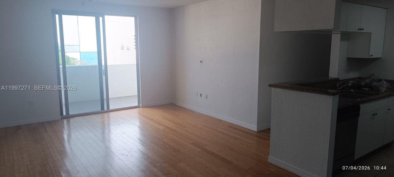 36 NW 6th Ave, Unit 504, Miami, FL 33128 Photo