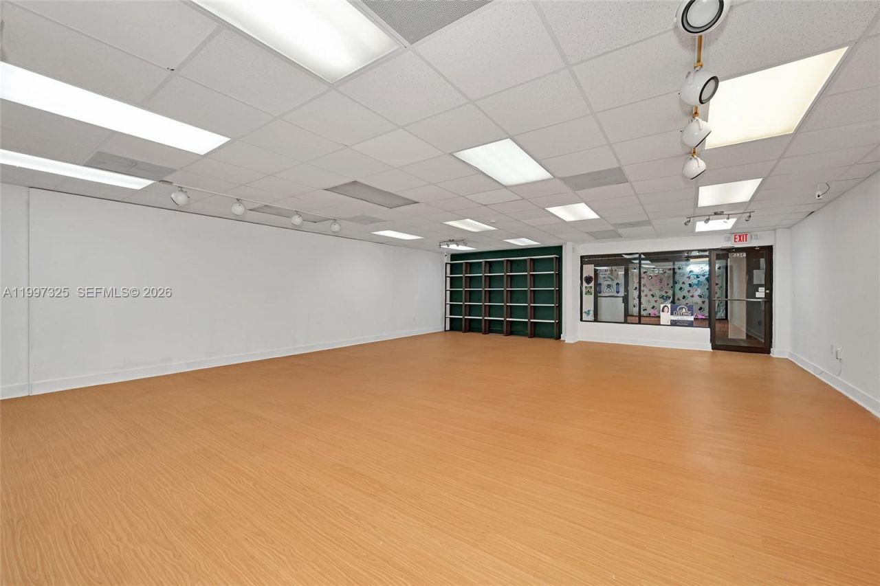 8255 SW 124th St, Unit 8255, Pinecrest, FL 33156 Photo