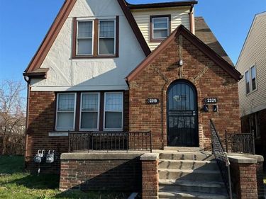 2319 Kendall Street, Detroit, MI 48238