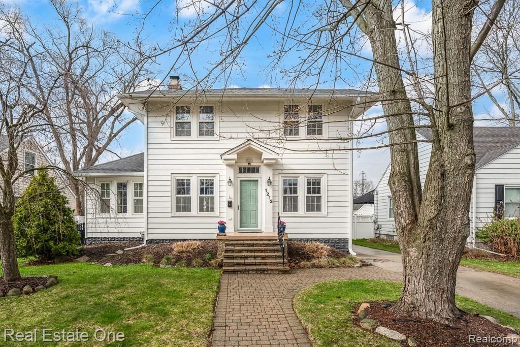 1212 Mayfield Drive, Royal Oak, MI 48067 Main Photo