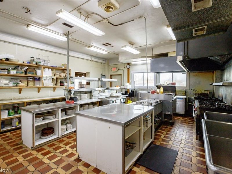 134 W Lisbon Street, Waynesburg, OH 44688 Photo 22