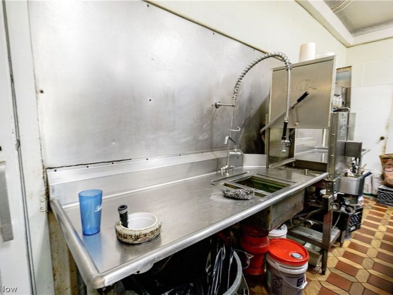 134 W Lisbon Street, Waynesburg, OH 44688 Photo 28